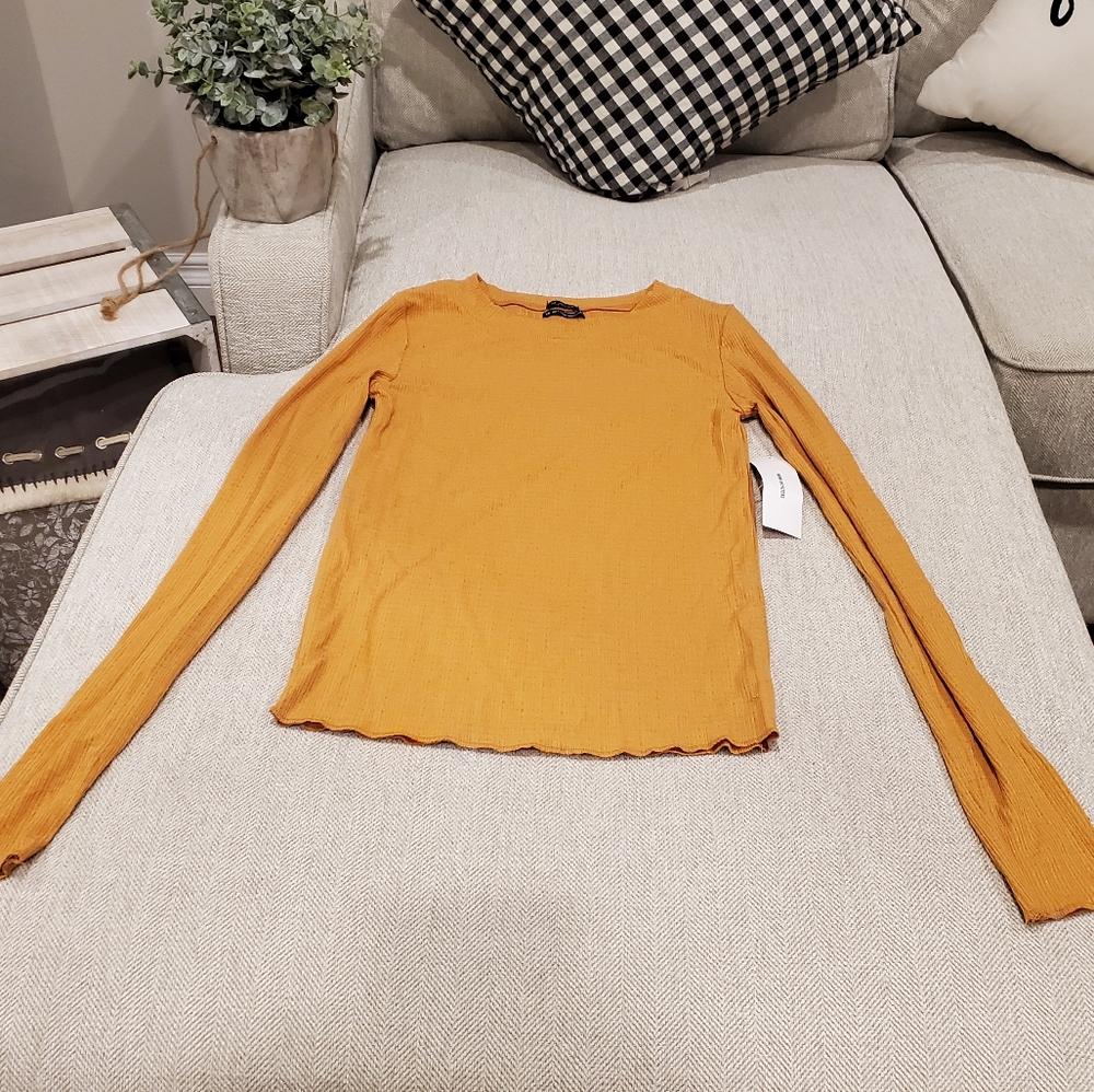 Brand new Urban Outfitters long sleeve Medium